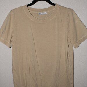 Zara Tee